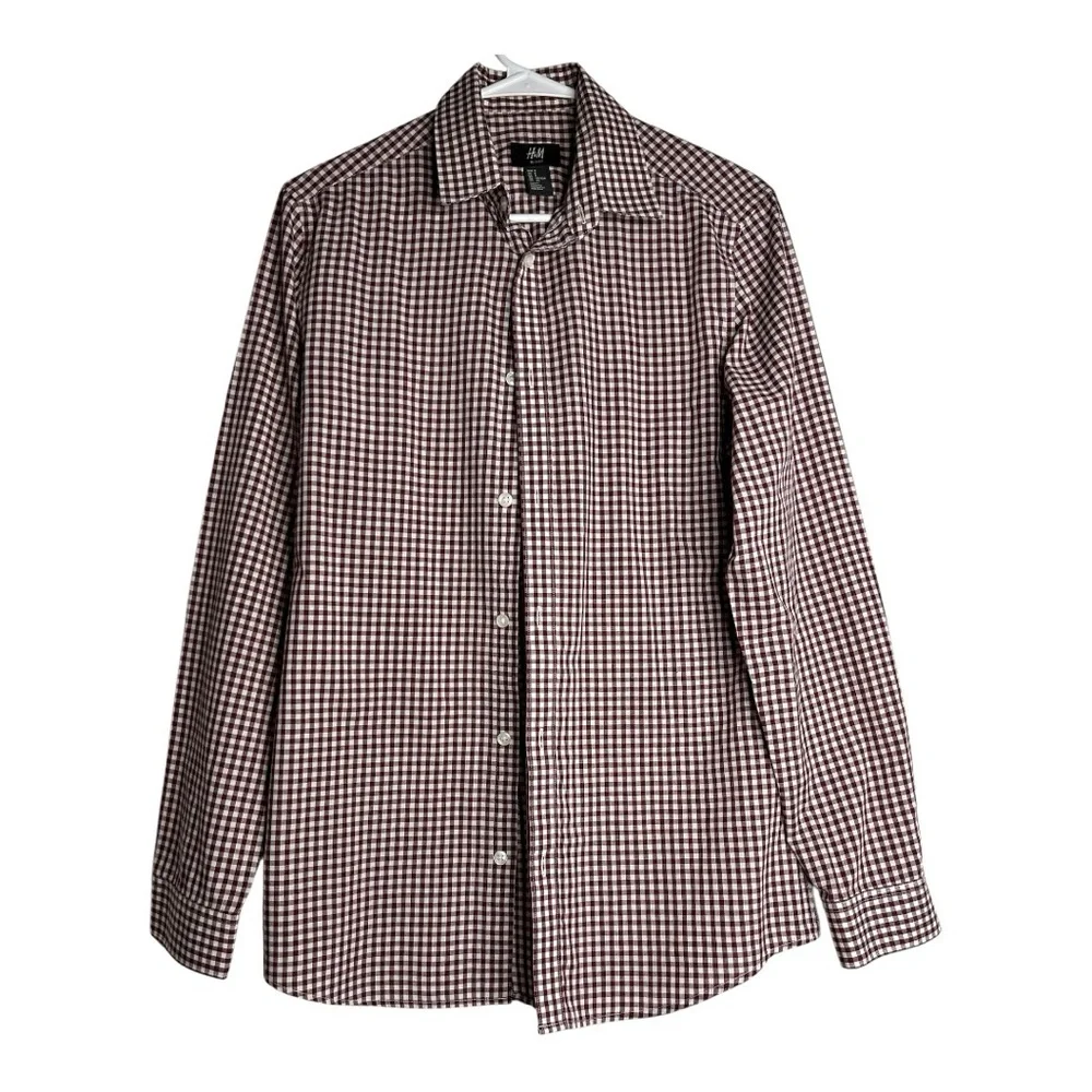 H&M Men's Dark Red Checkered Button Down Shirt Preppy Office Casual Date night